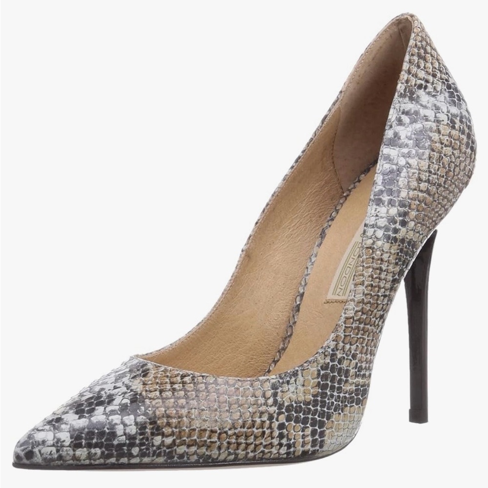 Elegant Natural Snake Pump